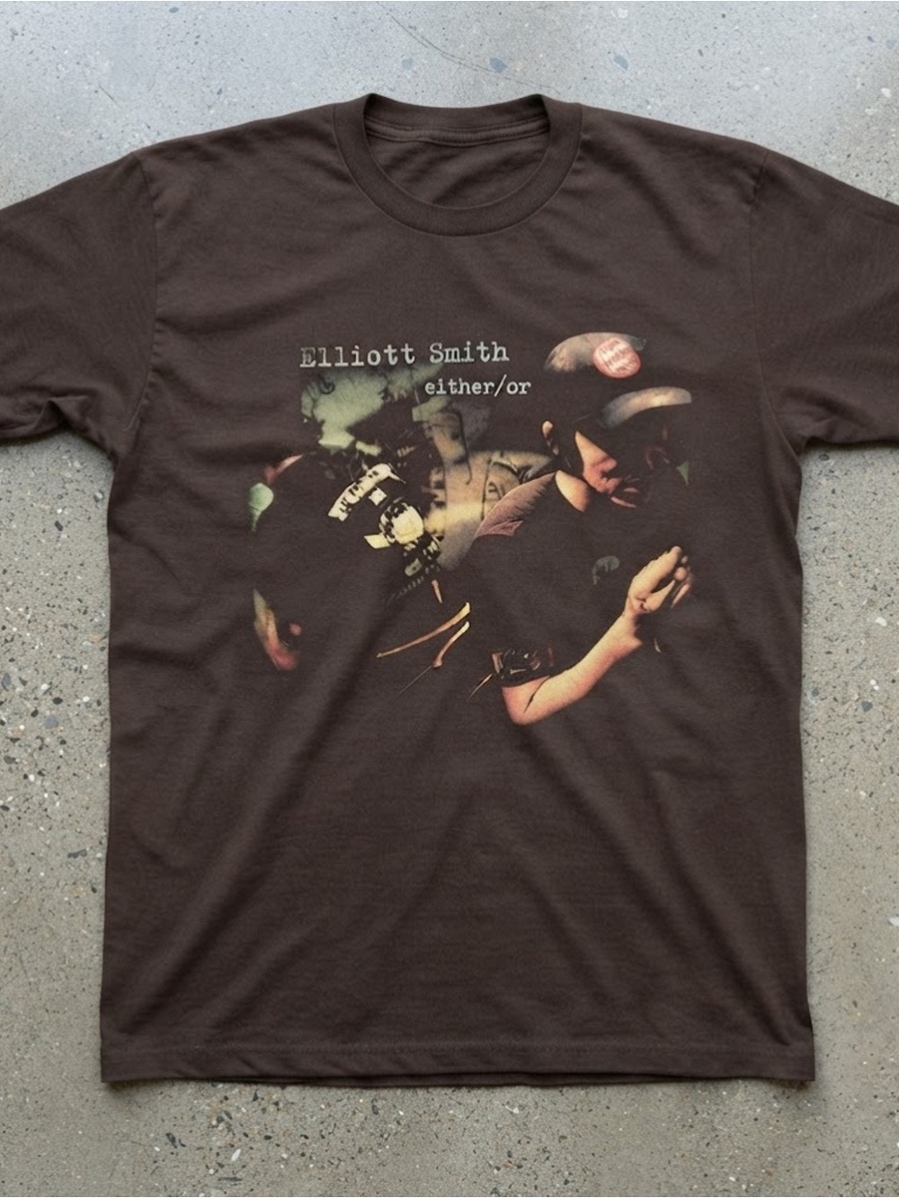 Graphic Music Tee Shirt Brown Crewneck Short Sleeve Gildan T-Shirt